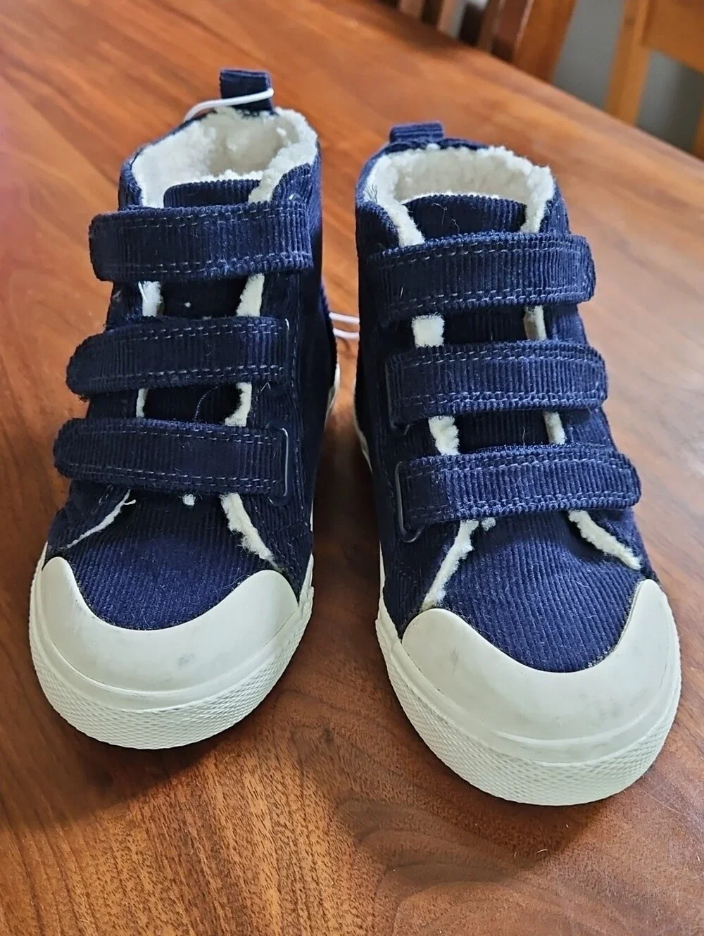 Cat & Jack Navy Corduroy High-Top Sneakers with White Trim (NWOT)